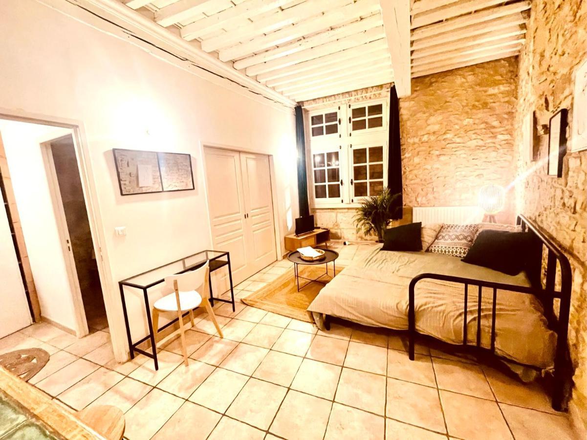 Le Moka Charmant Appartement Au Coeur De Ville Nîmes Exterior photo